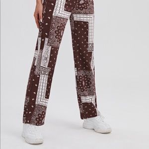 Long wide bottom ran tight on me